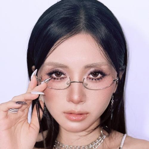 VAL CHO