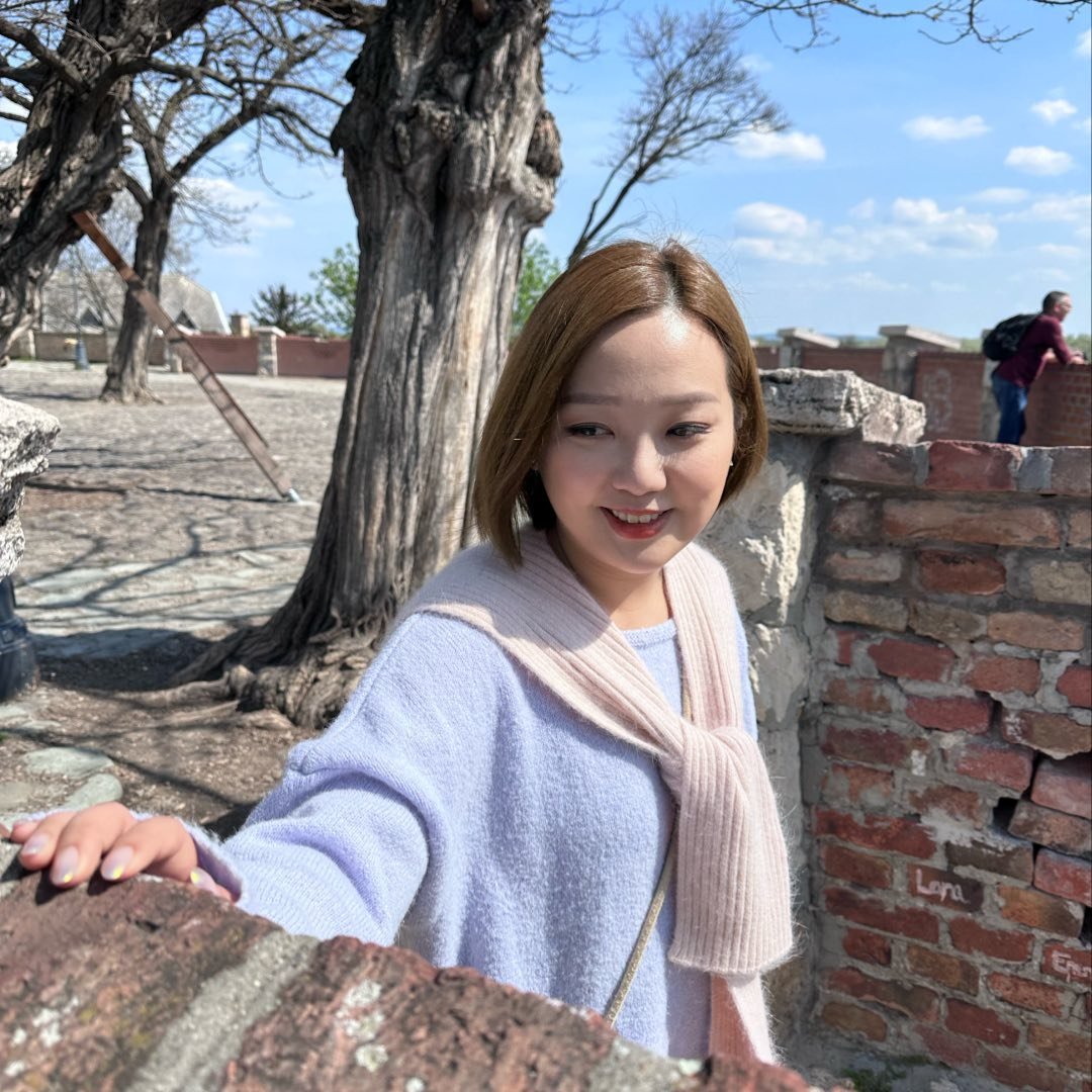妹頭 盧頌恩