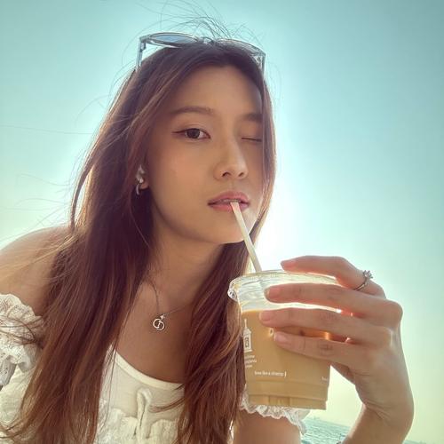 十冰 🧊 搞笑下🪄