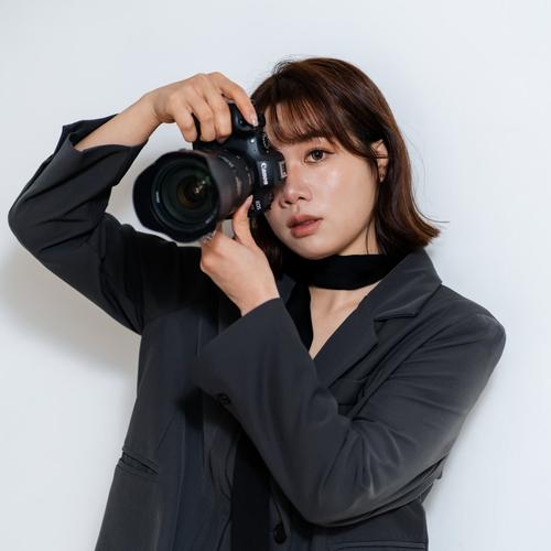 Rebecca Chan  |  Wedding Photographer | UK • HongKong | 英國攝影師