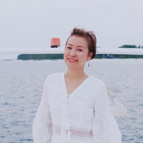 Susanne|知性抗老前輩 居家撥筋女王