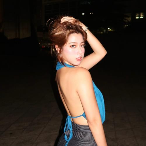 Stephanie Chow