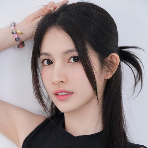 Amber Chan 陳若思