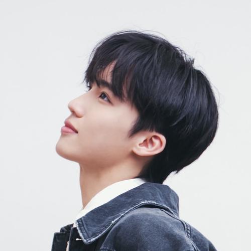 江博熙 ฅ^•ع•^ฅ